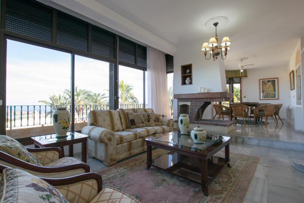 Rural Villa With Private Pool غيمار المظهر الخارجي الصورة